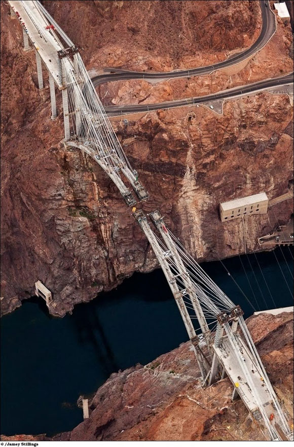 جسر سد هوفر في أمريكا نموذج للإبداع المتطور