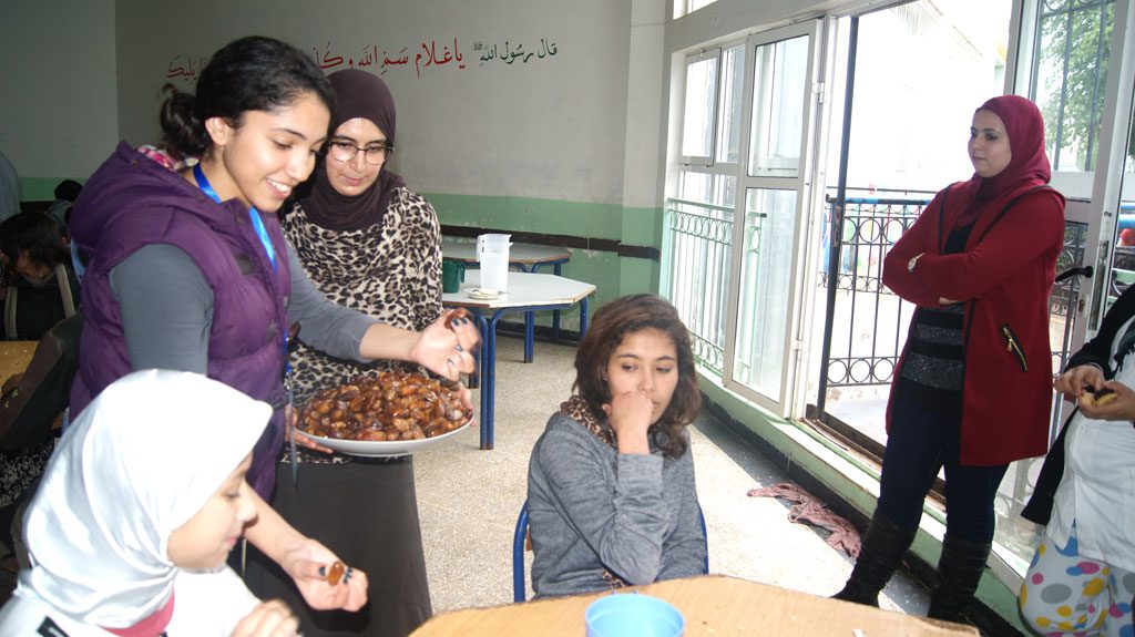 مساهمة نادي المواطنة بمجلة الفطرة في العمل التضامني 